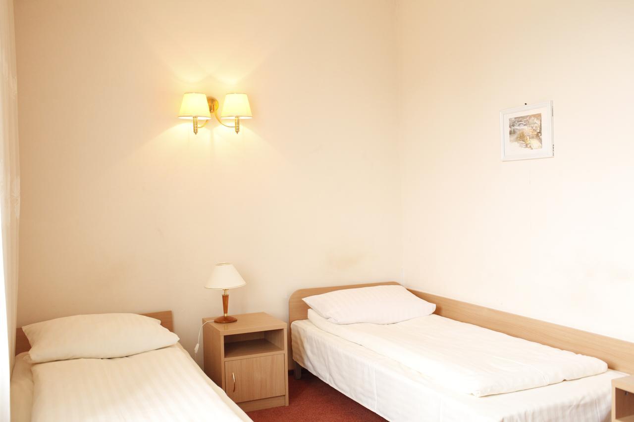Hotel Iskra à Radom Extérieur photo